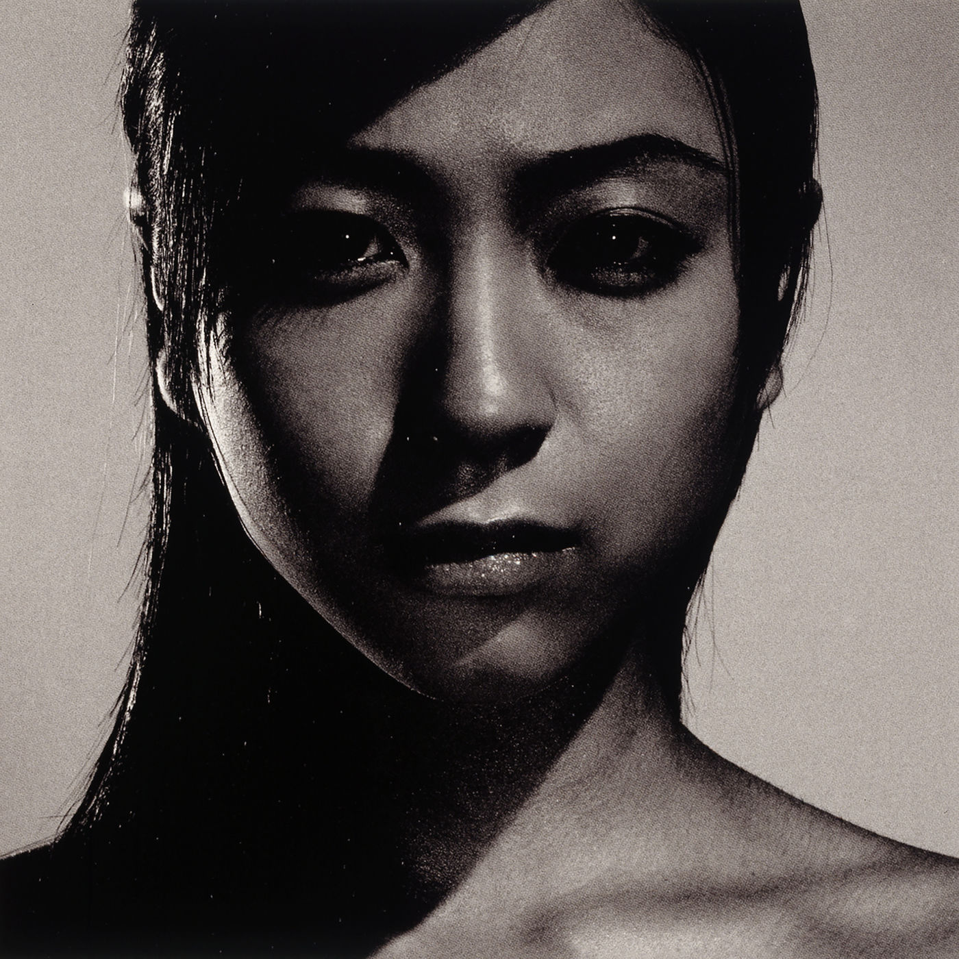 宇多田ヒカル – DEEP RIVER (2018 Remastered Album)【44.1kHz／16bit】日本区-OppsUplus音乐王国