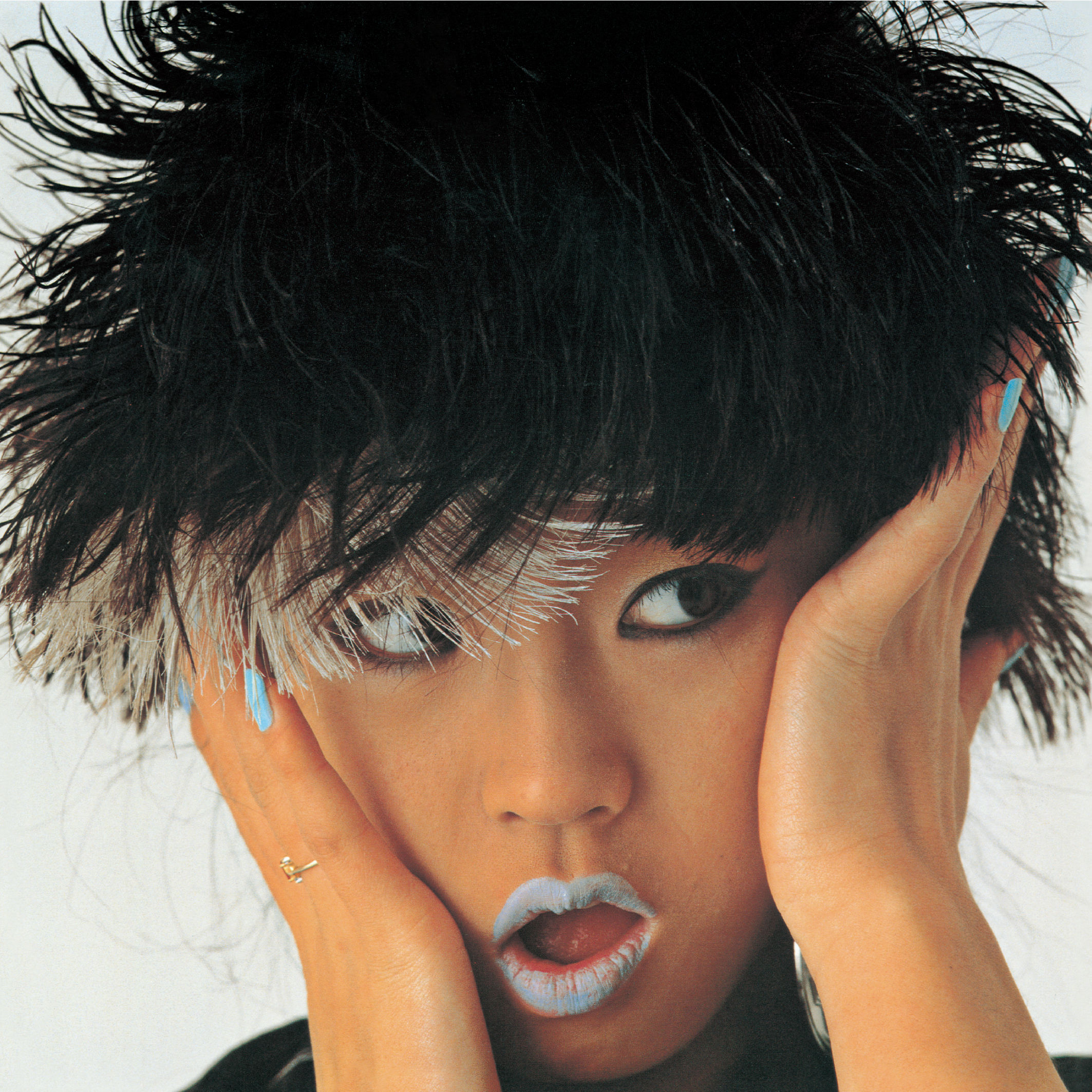 中森　明菜 – 赤い鸟逃げた (「ミ・アモーレ」别歌诗＆ラテン・ロング・ヴァージョン; +1; 2014 Remaster)【44.1kHz／16bit】日本区-OppsUplus音乐王国