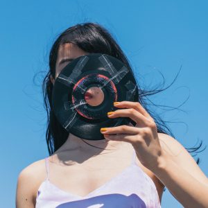 あいみょん – 君はロックを聴かない【48kHz／24bit】日本区-OppsUplus音乐王国